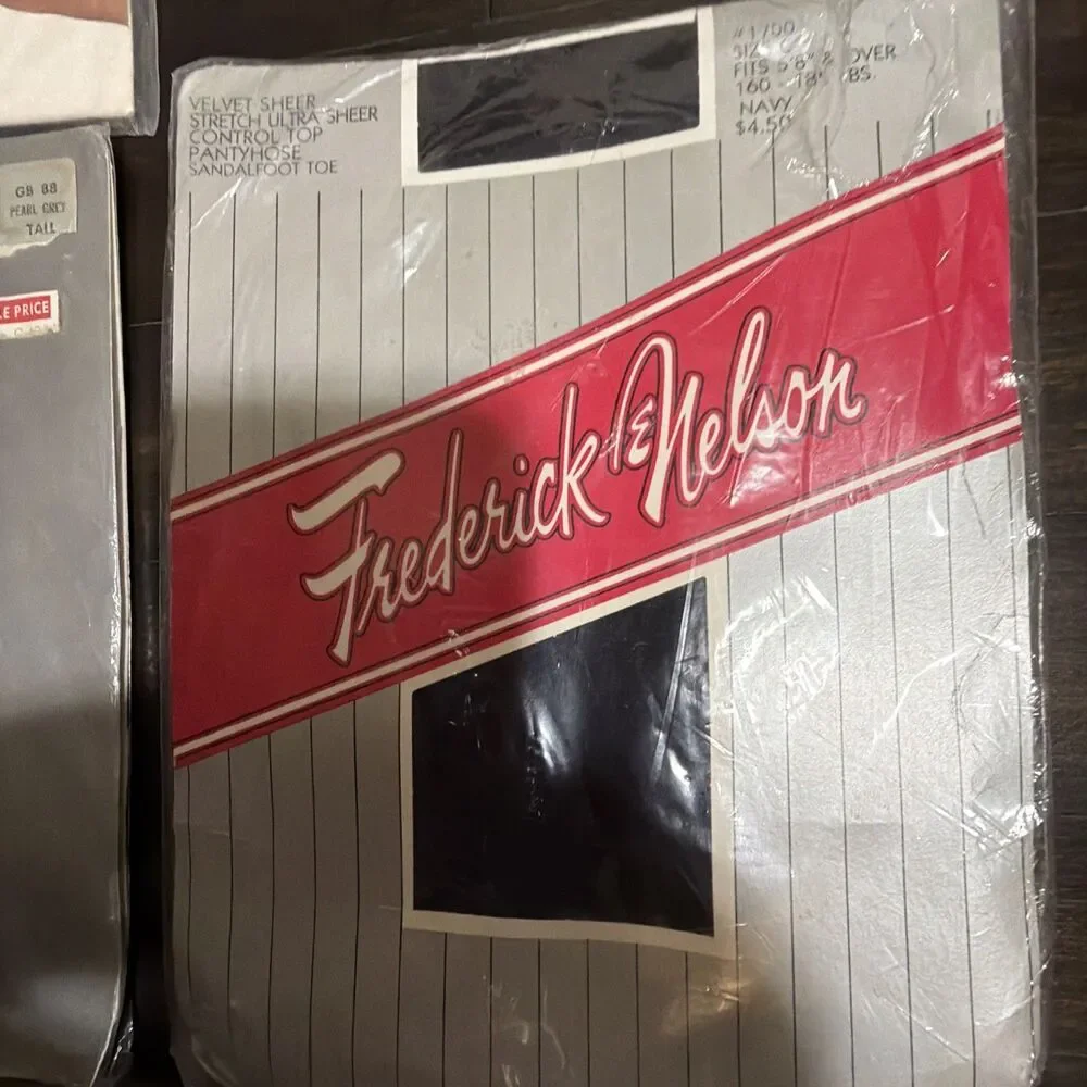 Lot of 4 Pantyhose Size C Hanes, Adolfo, Geoffrey Beene & Fredrick & Nelson